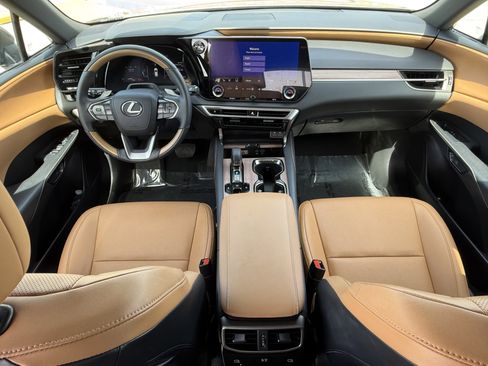 Used 2025 Lexus RX 350 Premium w/ Convenience Package image 29