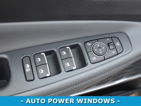 Used 2021 Hyundai Santa Fe Limited image 7