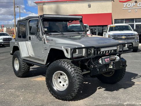 Used 2001 Jeep Wrangler Sport image 2