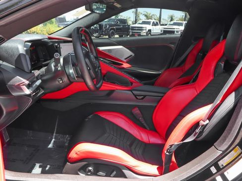 Used 2021 Chevrolet Corvette Stingray Preferred Cpe w/ Z51 Performance Package RWD image 21