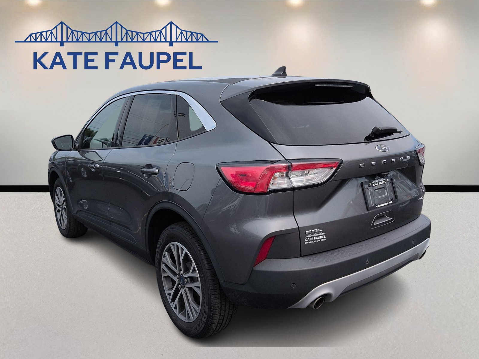 Used 2022 Ford Escape SEL AWD/4WD image 5