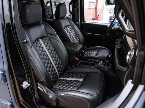 Used 2021 Jeep Wrangler Unlimited Rubicon AWD/4WD image 73