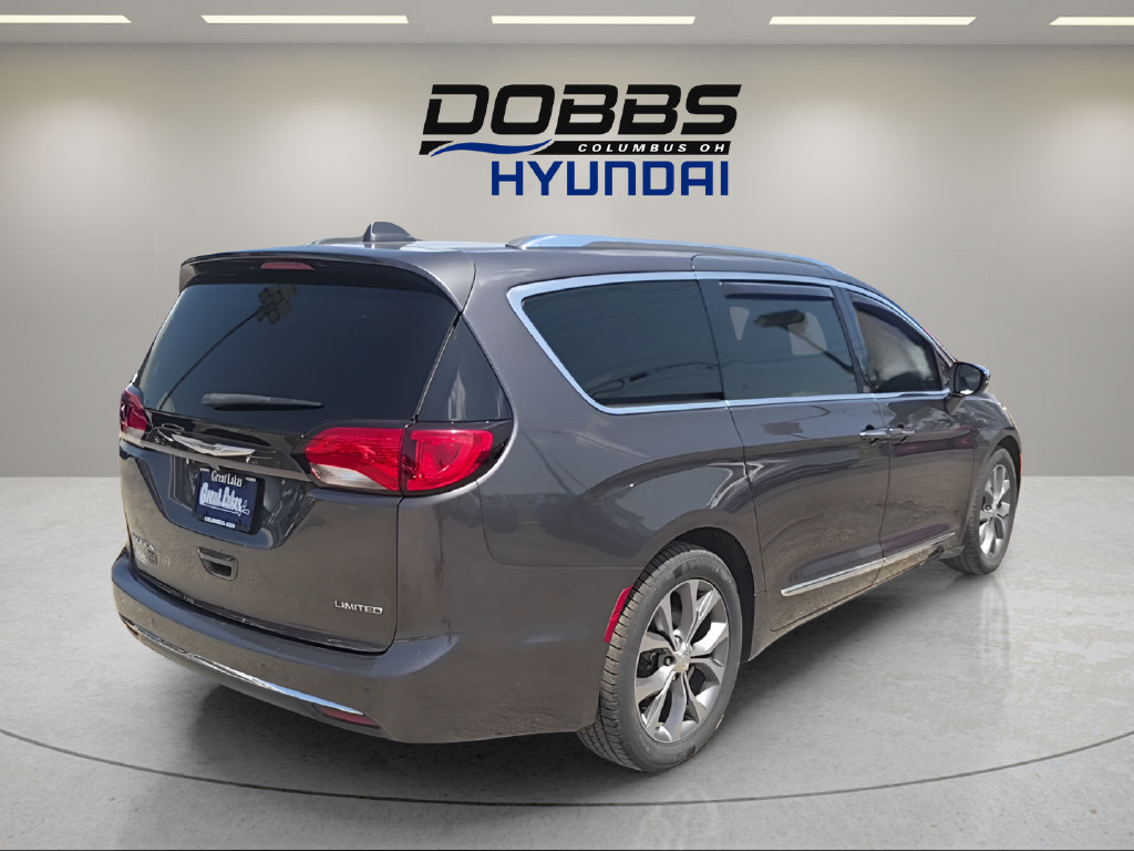 Used 2020 Chrysler Pacifica Limited FWD image 5
