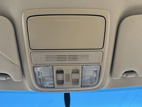 Used 2010 Honda Accord EX image 25