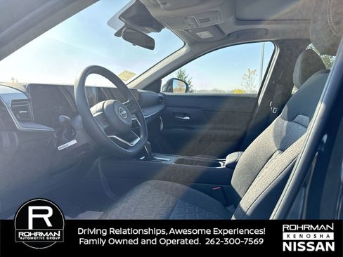 New 2026 Nissan Kicks SV w/ SV Premium Package AWD/4WD image 5