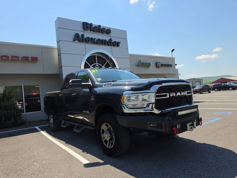 Used 2021 RAM 2500 Tradesman AWD/4WD image 1