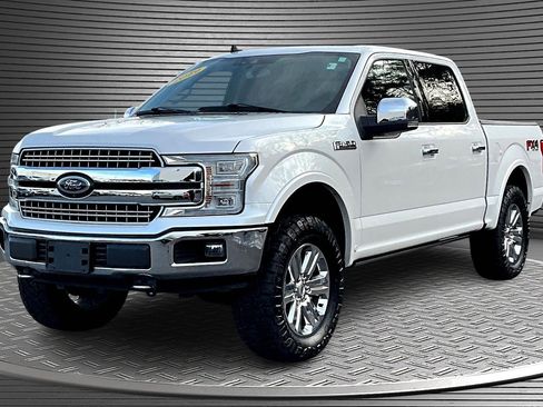 Used 2019 Ford F150 Lariat w/ Equipment Group 502A Luxury image 3