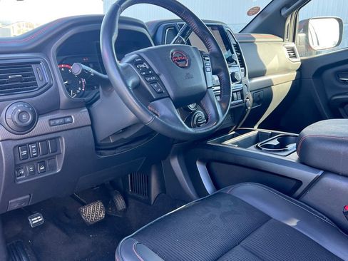 Used 2024 Nissan Titan PRO-4X w/ Off Road Protection Package image 11