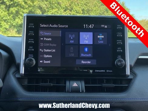 Used 2022 Toyota RAV4 SE image 29