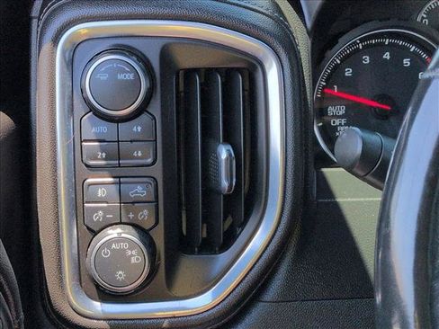 Used 2020 Chevrolet Silverado 1500 LT Trail Boss AWD/4WD image 17