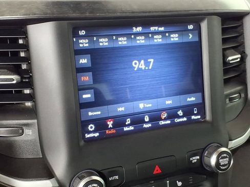 Used 2020 RAM 1500 Big Horn AWD/4WD image 25