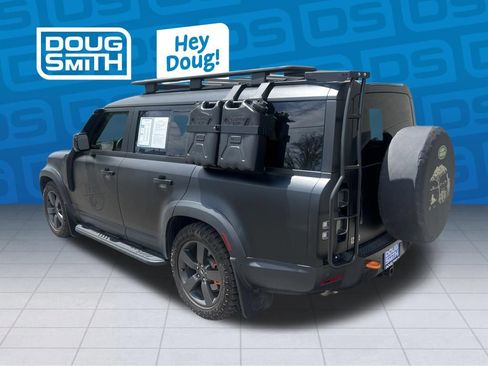 Used 2023 Land Rover Defender 130 SE AWD/4WD image 3