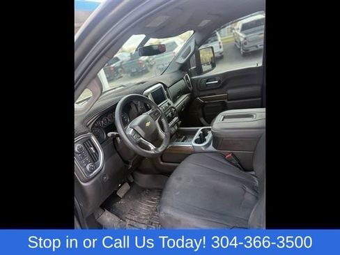 Used 2022 Chevrolet Silverado 2500 LT w/ Convenience Package AWD/4WD image 6