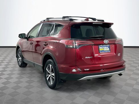 Used 2018 Toyota RAV4 XLE image 5