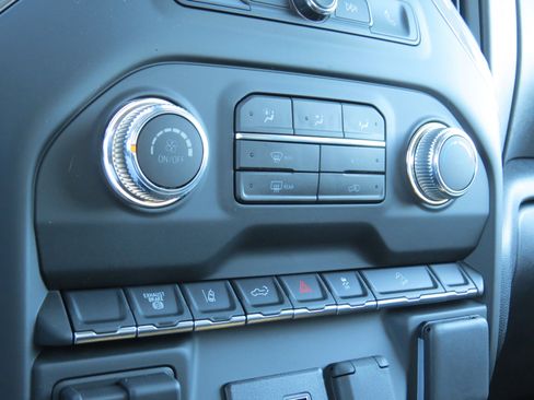 New 2025 GMC Sierra 2500 Pro w/ Convenience Package image 26