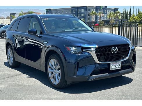Used 2026 MAZDA CX-90 3.3 Turbo w/ Preferred Package AWD/4WD image 5