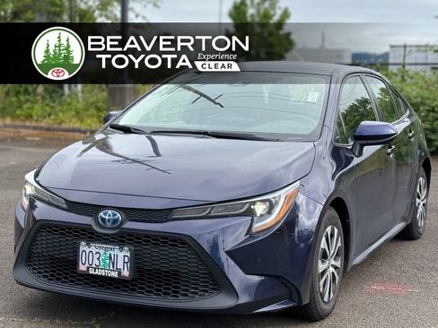 Used 2022 Toyota Corolla LE FWD image 1