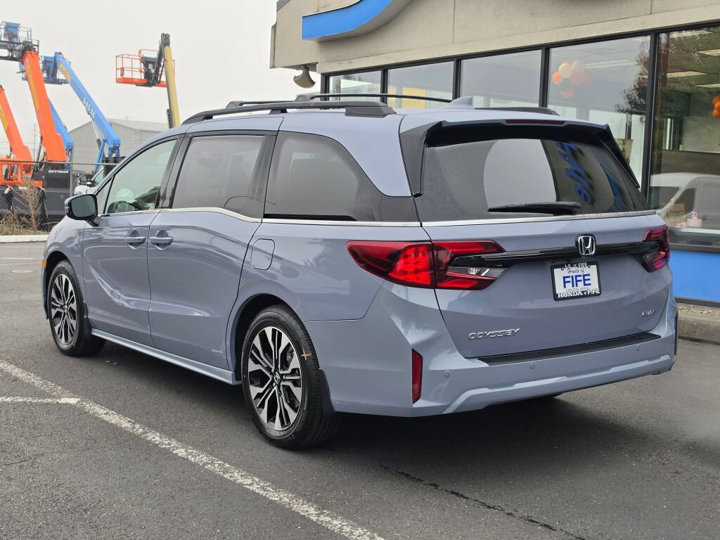 New 2027 Honda Odyssey Elite image 3