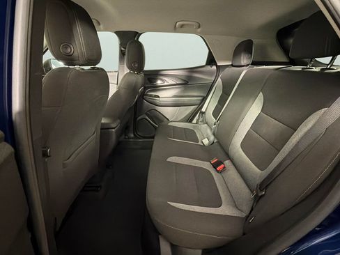 Used 2022 Chevrolet TrailBlazer LS FWD image 26