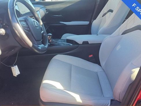 Used 2023 Lexus UX 250h F Sport image 7