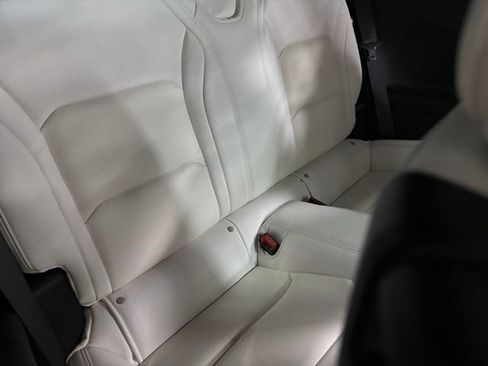 Used 2020 Chevrolet Camaro SS RWD image 11