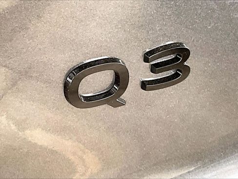 New 2026 Audi Q3 quattro 2.0T AWD/4WD image 15