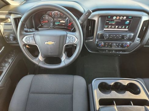 Used 2018 Chevrolet Silverado 1500 LT w/ Texas Edition image 27