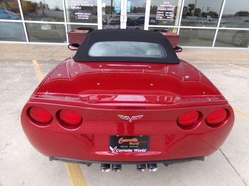 Used 2013 Chevrolet Corvette 427 w/ 1SB Preferred Equipment Group RWD image 27