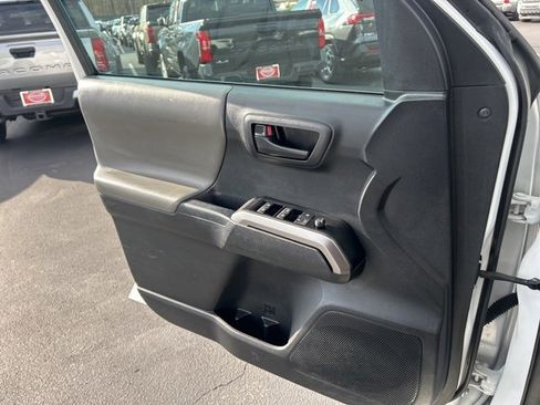 Used 2023 Toyota Tacoma SR5 image 28
