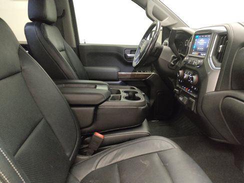 Used 2020 Chevrolet Silverado 1500 LT w/ Texas Edition image 21