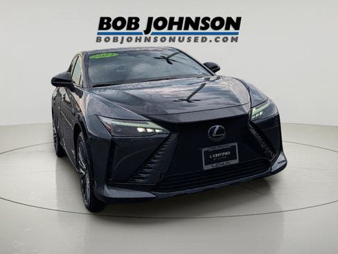 Certified 2023 Lexus RZ 450e Premium w/ Accessory Package (2T) AWD/4WD image 1