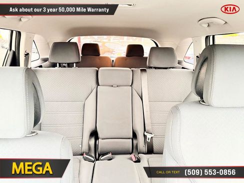 Used 2016 Kia Sorento LX image 19