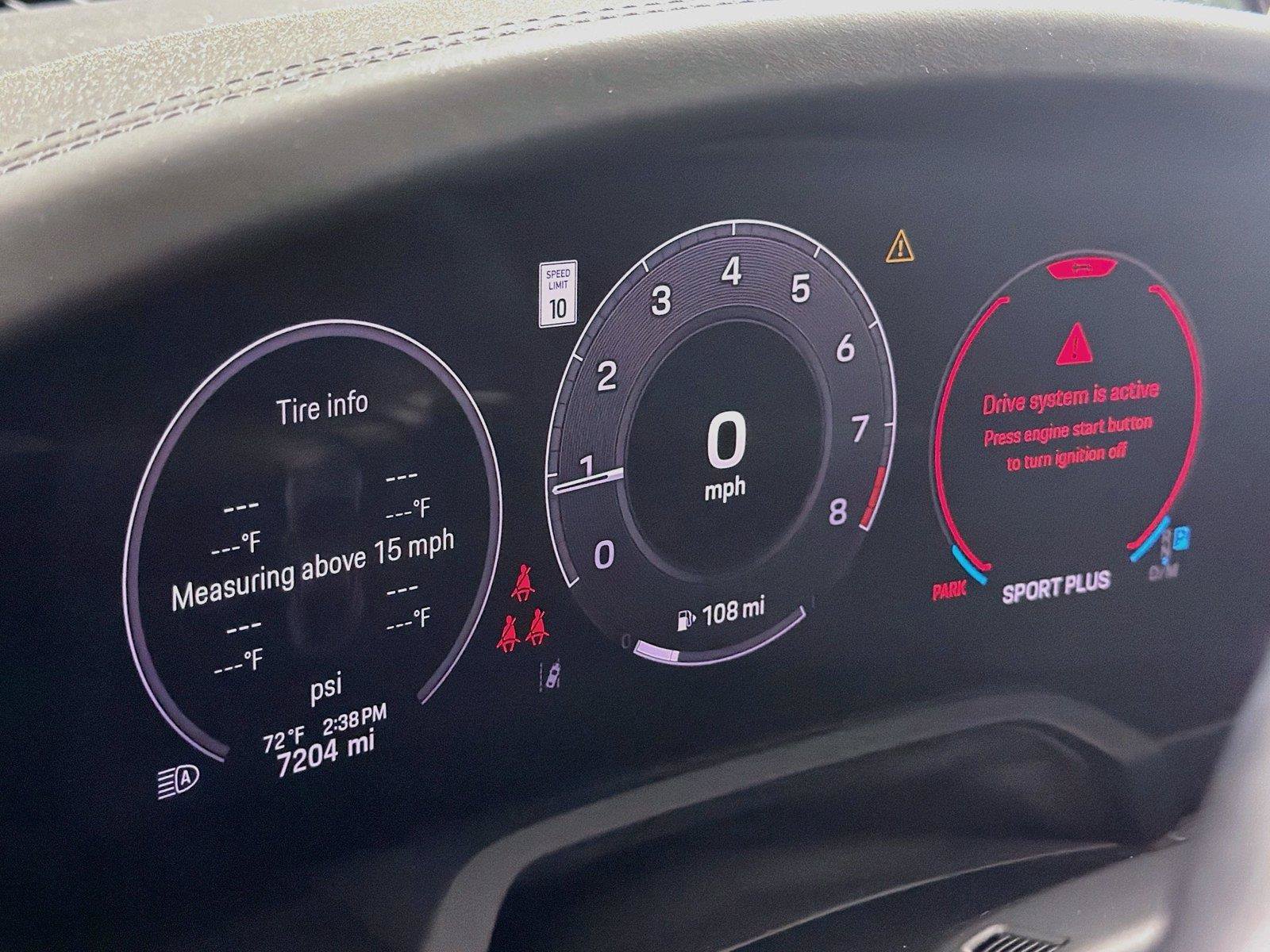 Certified 2025 Porsche 911 Carrera RWD image 19