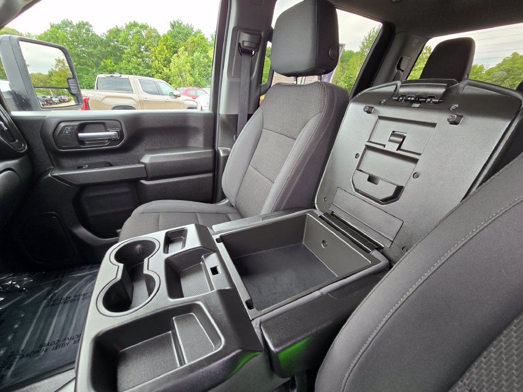 Used 2025 Chevrolet Silverado 3500 W/T AWD/4WD image 27