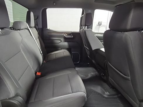 Used 2024 Chevrolet Silverado 1500 LT AWD/4WD image 28