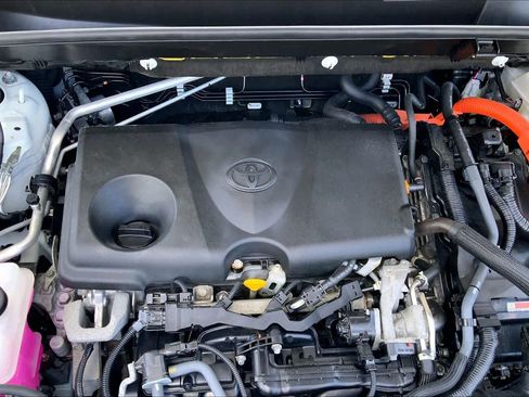 Used 2021 Toyota Venza XLE w/ Softex Package AWD/4WD image 30
