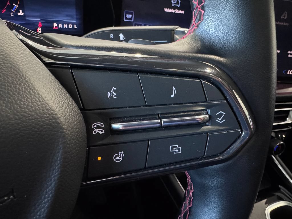 Certified 2025 Chevrolet Traverse RS AWD/4WD image 16