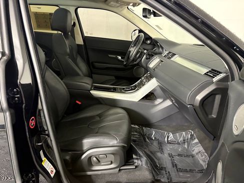 Used 2015 Land Rover Range Rover Evoque Pure Plus AWD/4WD image 35