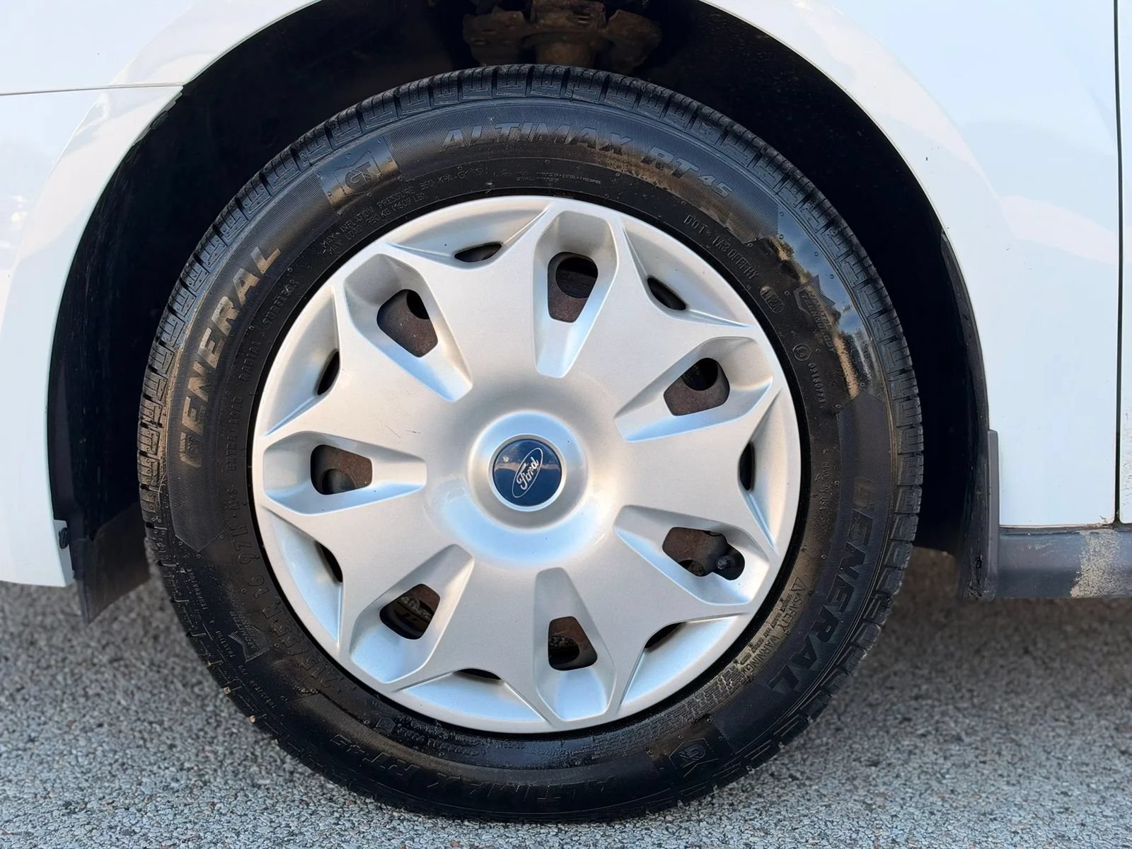 Used 2017 Ford Transit Connect XLT FWD image 36