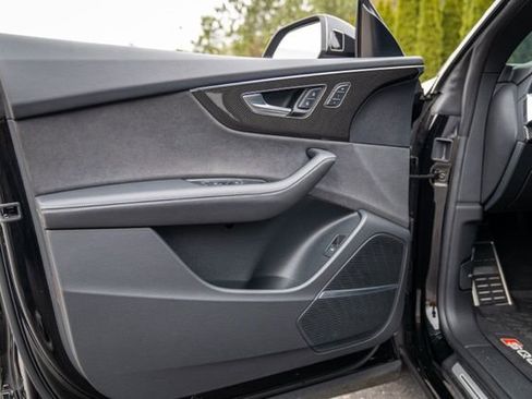 Used 2023 Audi SQ8 Prestige image 55