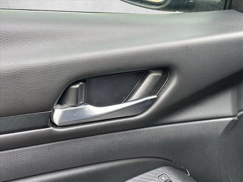 Used 2024 Nissan Altima 2.5 SV image 17