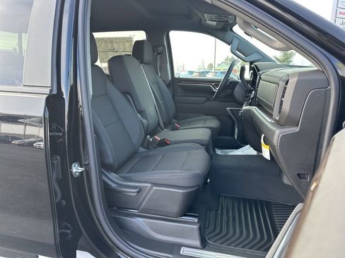 New 2026 Chevrolet Silverado 1500 LT w/ Convenience Package II AWD/4WD image 19