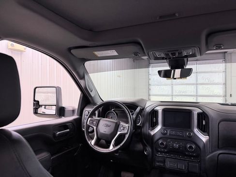 Used 2022 Chevrolet Silverado 2500 LTZ w/ LTZ Plus Package AWD/4WD image 33