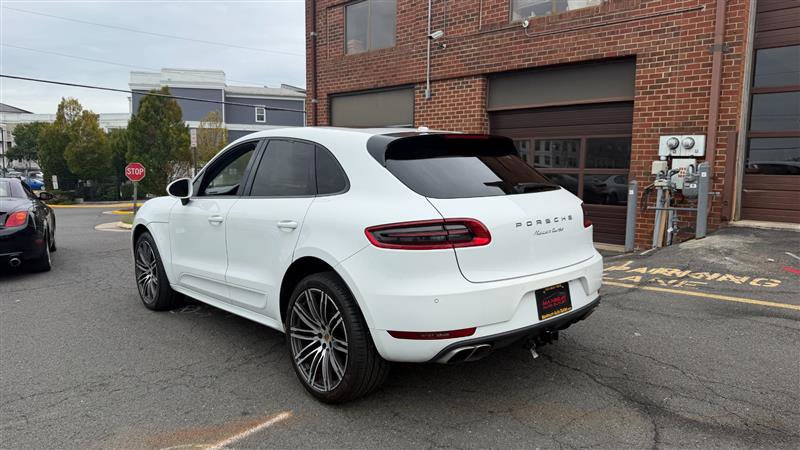 Used 2016 Porsche Macan Turbo AWD/4WD image 15