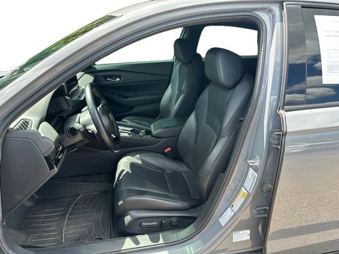Used 2024 Honda Accord Sport image 8