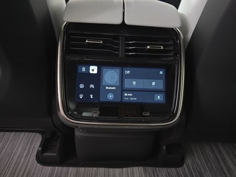 Used 2023 Rivian R1S Adventure AWD/4WD image 30