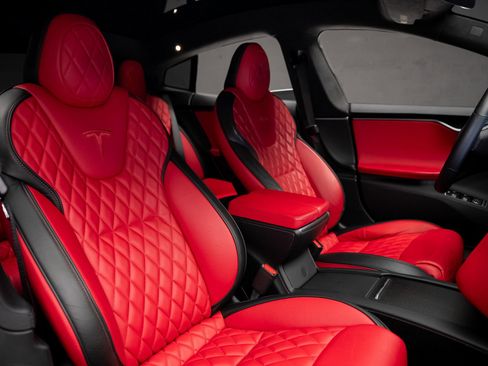 Used 2021 Tesla Model S Performance image 58