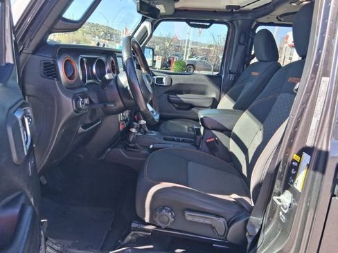 Used 2021 Jeep Gladiator Mojave image 4
