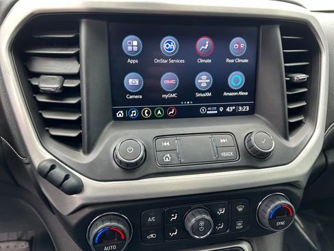 Used 2022 GMC Acadia SLT w/ Elevation Edition image 25