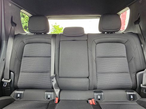 Used 2025 Chevrolet Equinox LT w/ Safety and Technology Package AWD/4WD image 25